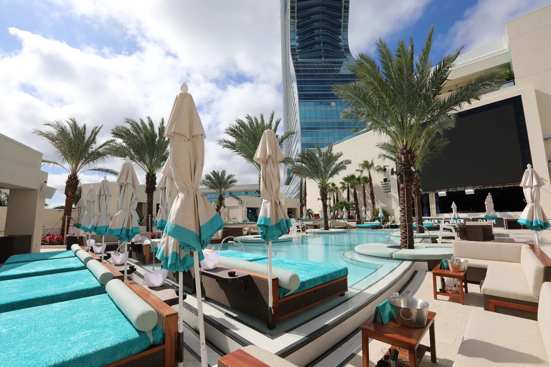 daer-dayclub-south-florida